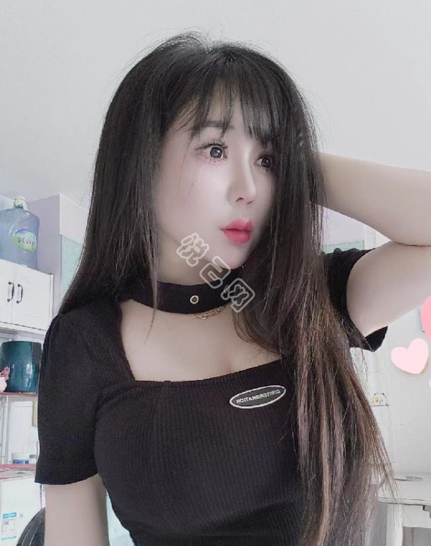 【月月月月】的相册