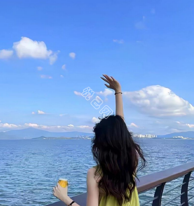 【美美睡】的相册