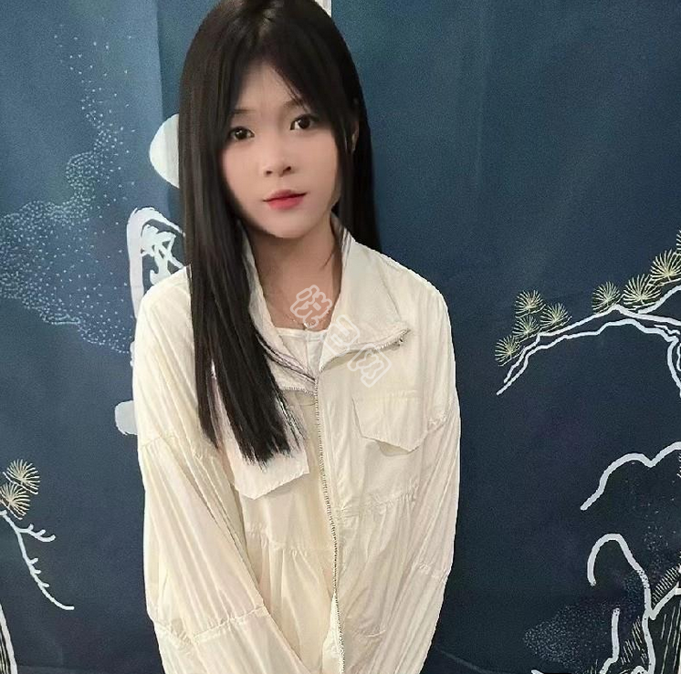 【小小小的】的相册