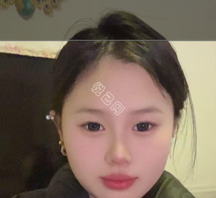 【小小的人儿】的相册