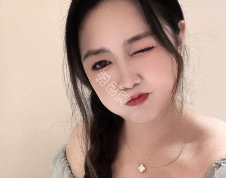 【紫丝柒】的相册