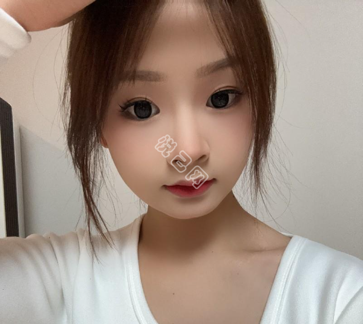 【月月】的相册