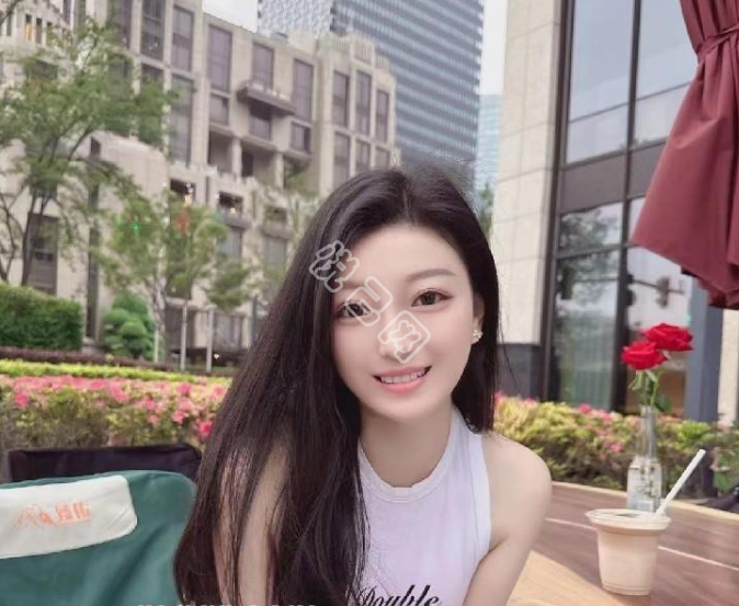 【颜媚】的相册