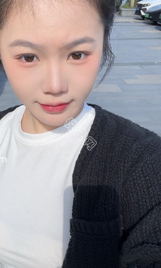 【娜娜】的相册