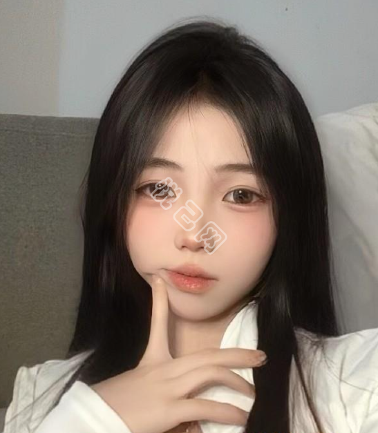 【他们叫我小萝莉】的相册