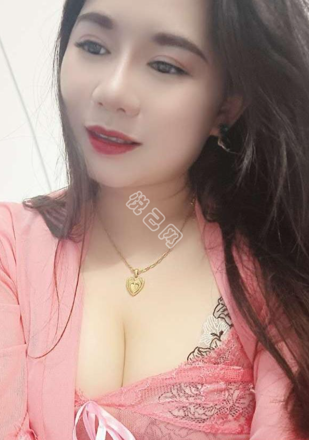 【娜娜嗯】的相册